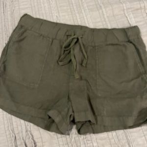 Calson size M shorts